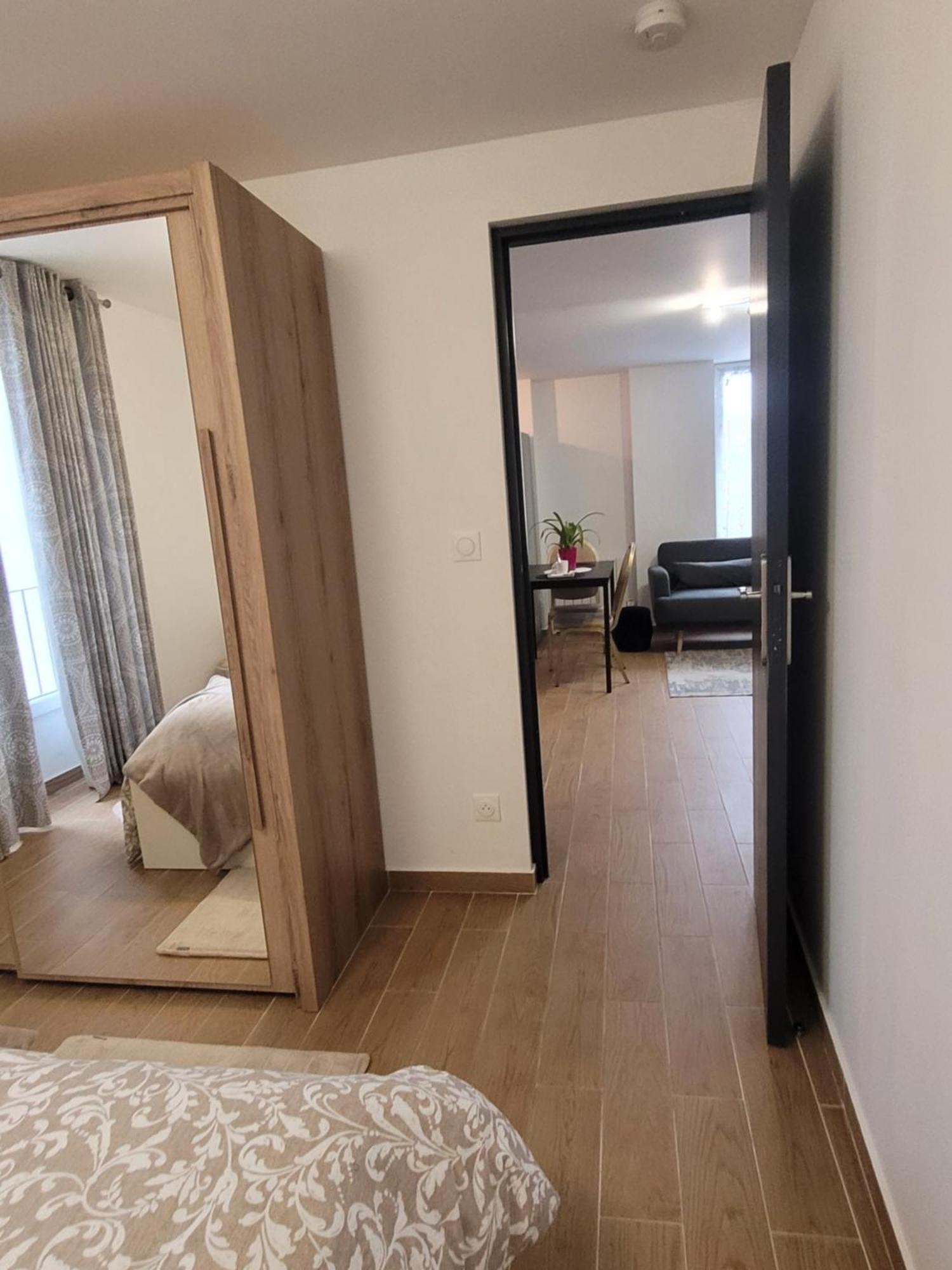 Appartement Prive A 15Mn De Paris Et Proche Enghien Les Bains Groslay Exterior photo